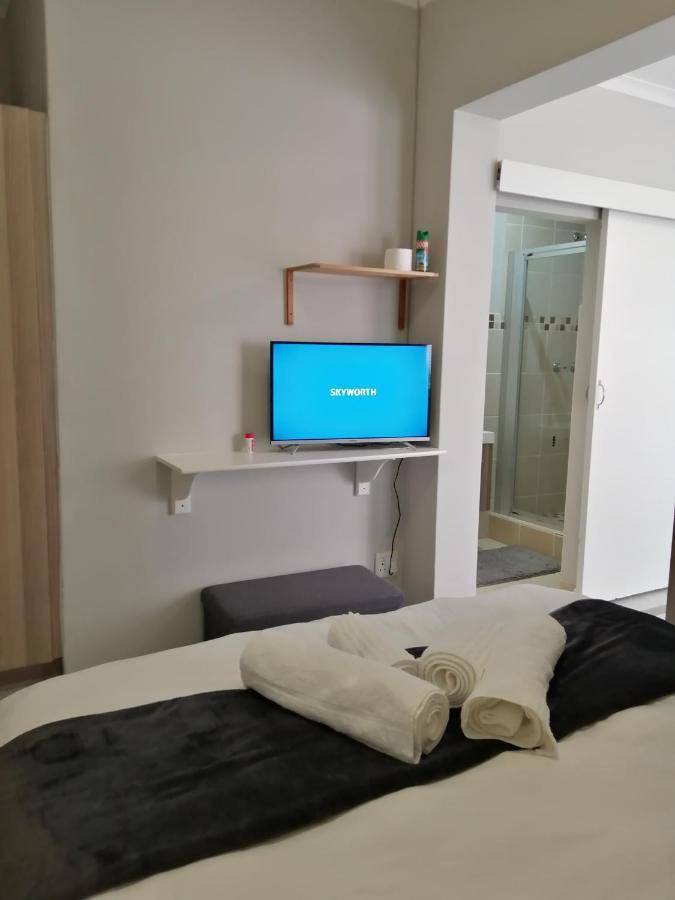 Farm View Guest House Източен Лондон Екстериор снимка