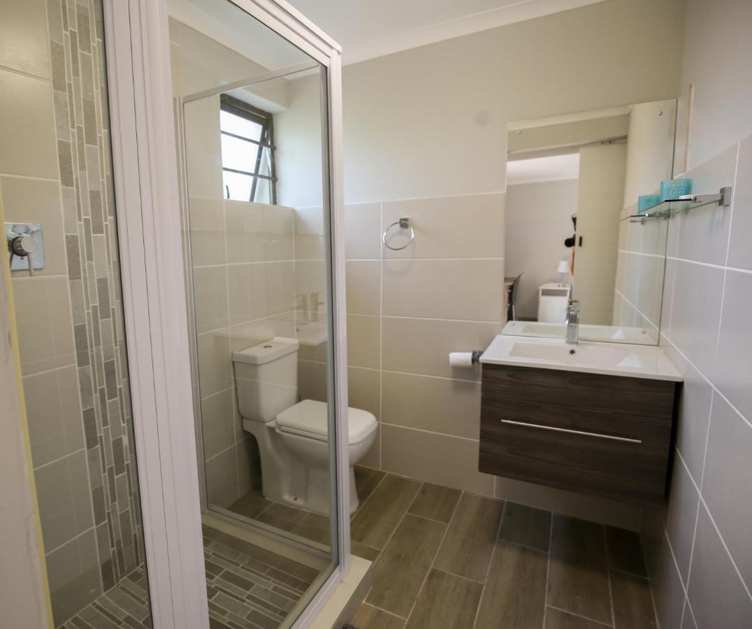 Farm View Guest House Източен Лондон Екстериор снимка