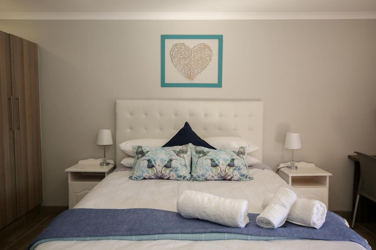 Farm View Guest House Източен Лондон Екстериор снимка